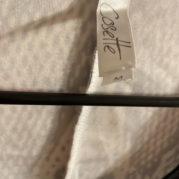 Cosette - Picture 2 of 5